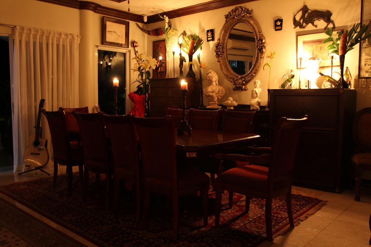 The Wilsons' Shangrila Bed & Breakfast Dumaguete City Bagian luar foto