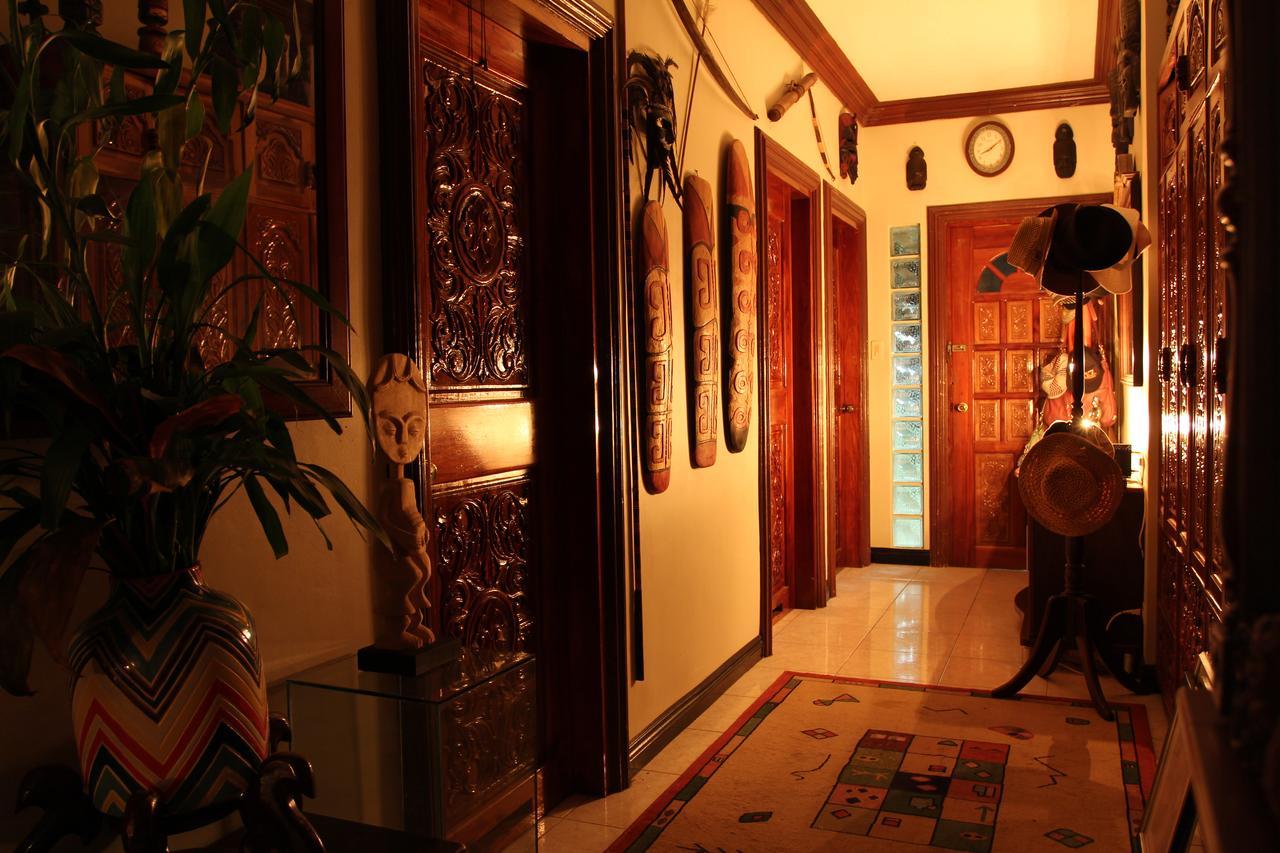 The Wilsons' Shangrila Bed & Breakfast Dumaguete City Bagian luar foto
