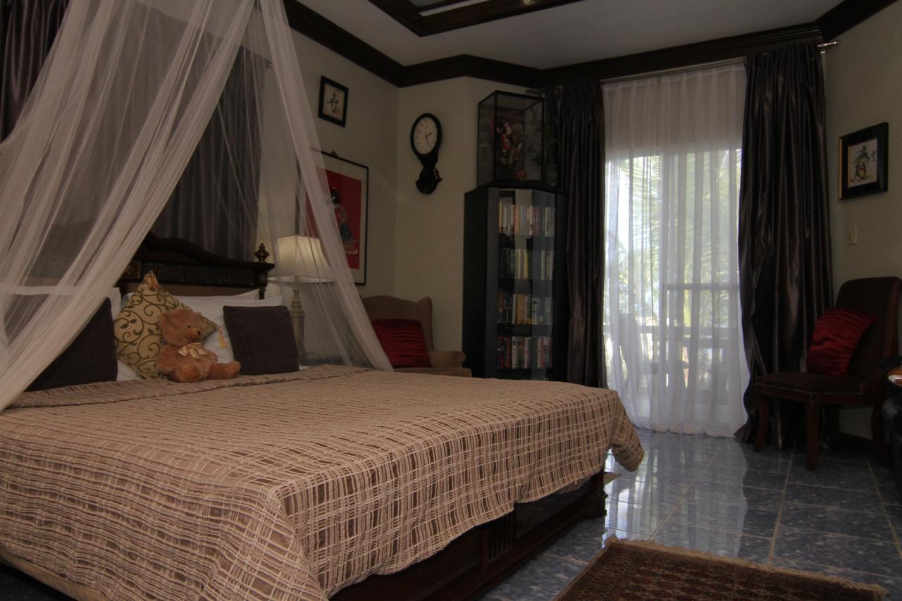 The Wilsons' Shangrila Bed & Breakfast Dumaguete City Bagian luar foto