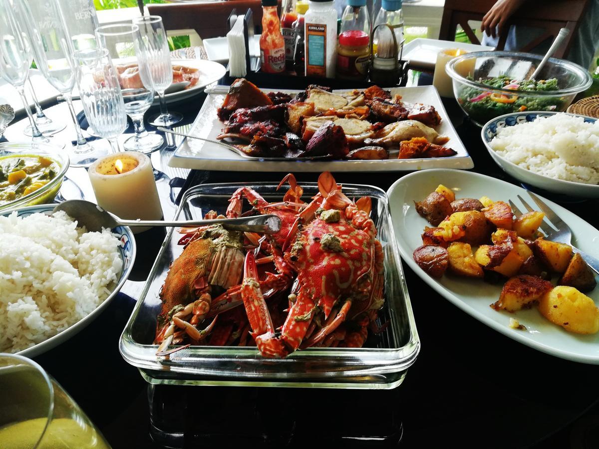 The Wilsons' Shangrila Bed & Breakfast Dumaguete City Bagian luar foto