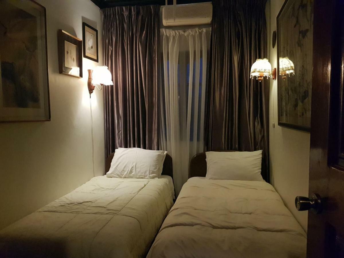 The Wilsons' Shangrila Bed & Breakfast Dumaguete City Bagian luar foto